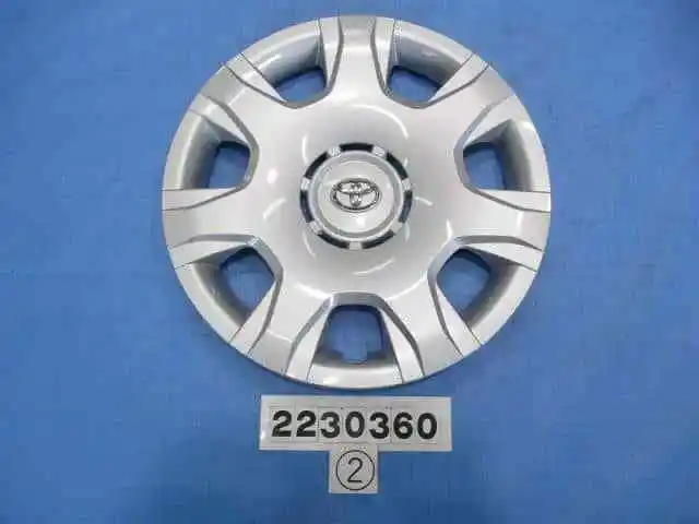 TOYOTA Hiace 2015 CBF-TRH200V Wheel Cover 4260226040 [Used] [PA79197531]