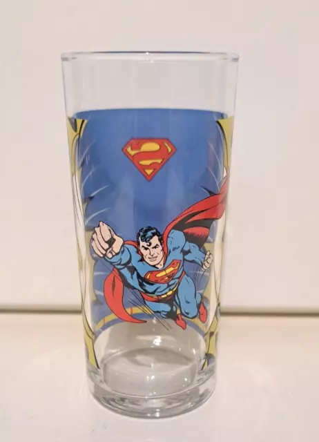 Verre De Collection Quick Dc Comics " Superman "  Comme Neuf