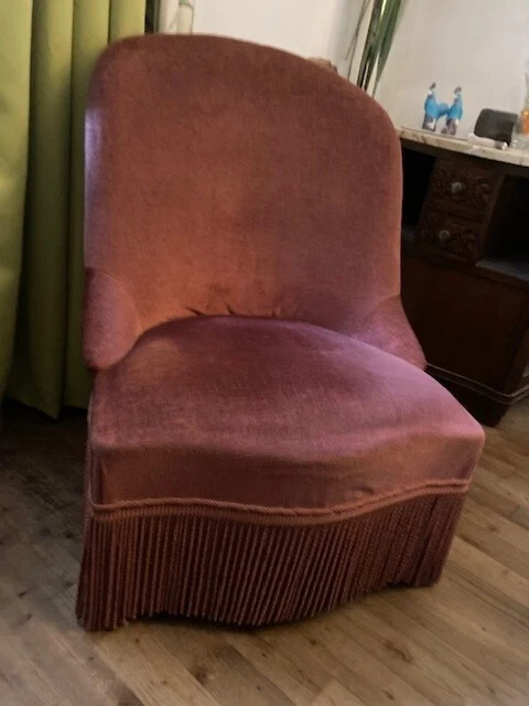 Fauteuil Crapaud Napoléon III – Velours Rouge Orangé, 1940, France