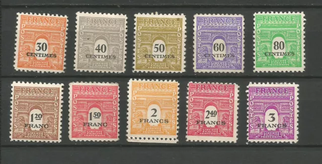 France 1945 type Arc de Triomphe chiffres noir Y&TN°702 à 711 10 timbres /T7107