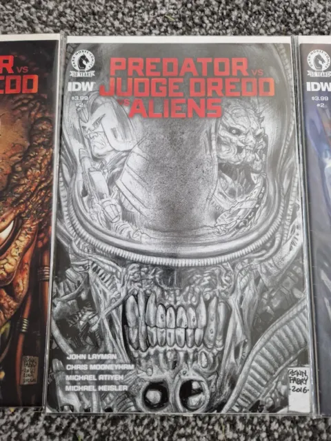 Predator vs Judge Dredd vs Aliens #2 2 B&W Dark Horse 2016
