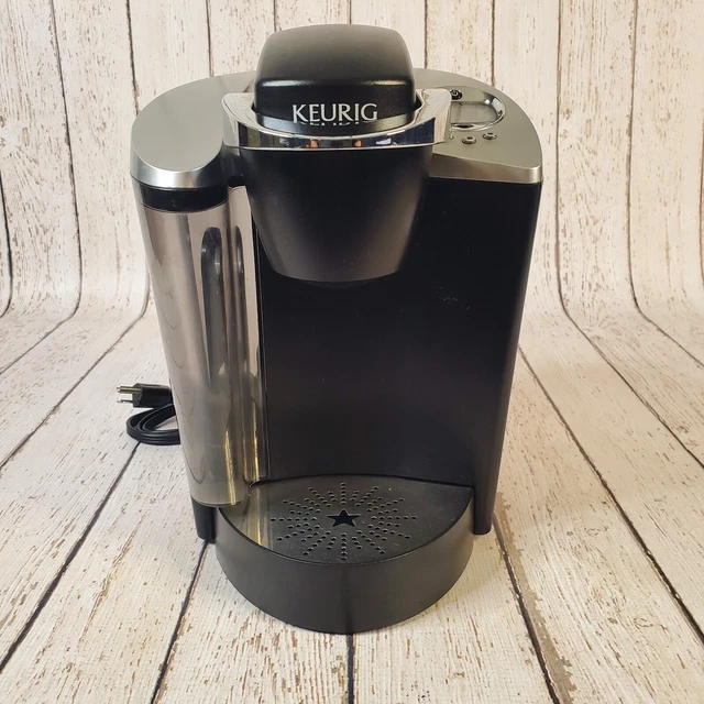 Keurig B60 Special Edition Single Cup Brewing System Coffee Maker/Black Silver