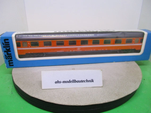 MÄRKLIN 4251, EUROFIMA Schnellzugwagen 1. Klasse der SNCB für Spur H0