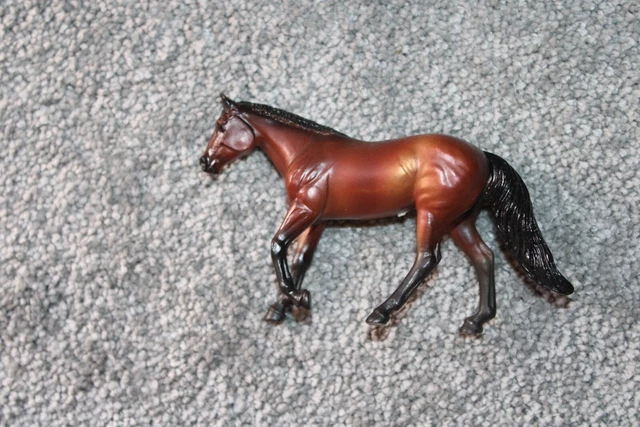Retired Breyer Horse Stablemate #5442 Mystery Foal Surprise Grey Valegro G5