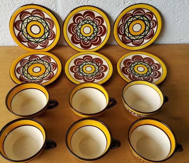 6 Tasses Et Soucoupes à Café Vintage Mobil France – Fleurs Lotus, Verre Opalin, Années 70