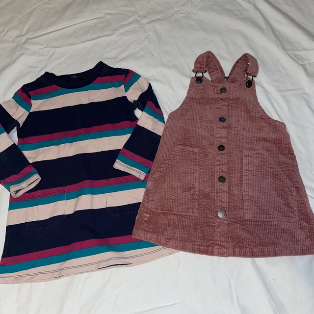 bundle of 2 girls dresses 3-4 years