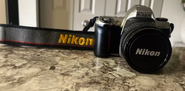 Nikon N65 35mm SLR Film Camera w/ Nikkor 28-80mm Tested And Working