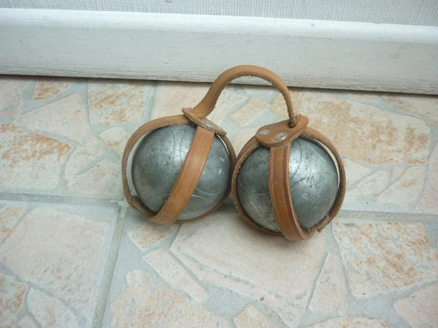 Deux Boules De Pétanque JB Pétanque - 790 Grammes - Diamètre 76mm - Occasion