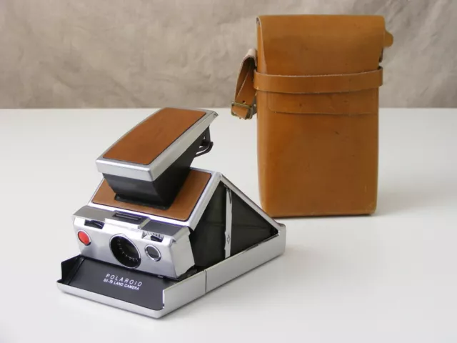 Polaroid SX-70 Camera ~ Original Tan & Chrome w/ Case ~ Excellent & Film TESTED