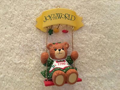 Lucy and Me ~ Christmas Swingtime ~ JOY TO THE WORLD 5th Iss. Ornament