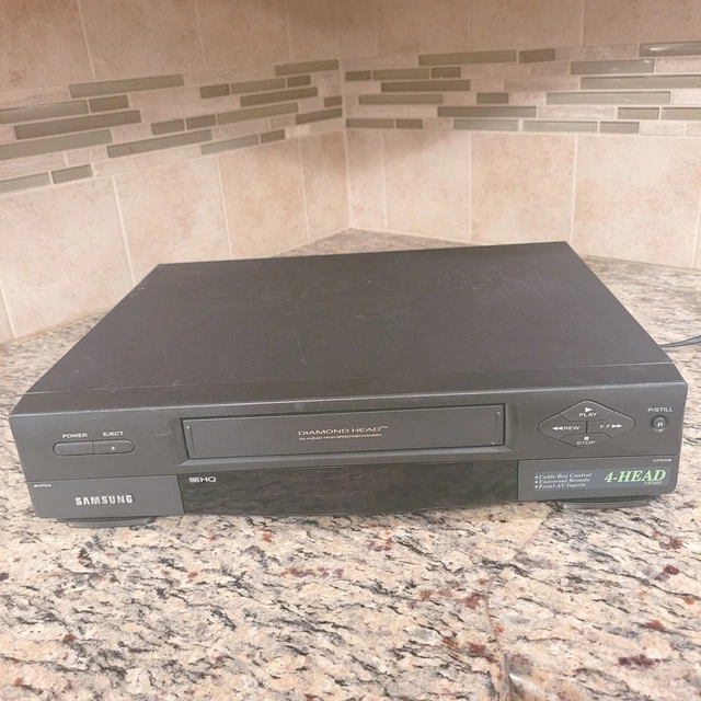 SAMSUNG VCR VHS Player 4 Head Diamond Head VHS NOT WORKING PARTS ONLY