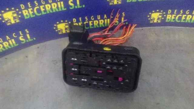 CAJA RELES / Fusibles / 601220 Para Volkswagen Golf V Berlina 1K1 ...