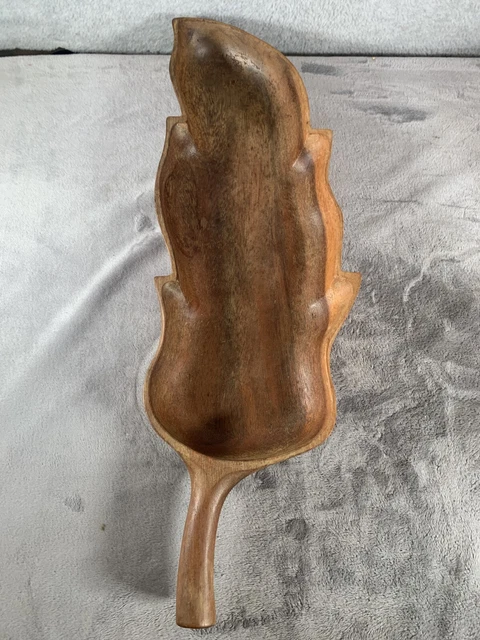 Vintage Wood Hand Carved Bowl Monkey Pod Tropical Leaf 22" Long