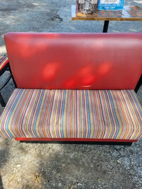Restaurant boothes, chairs, tables Lot