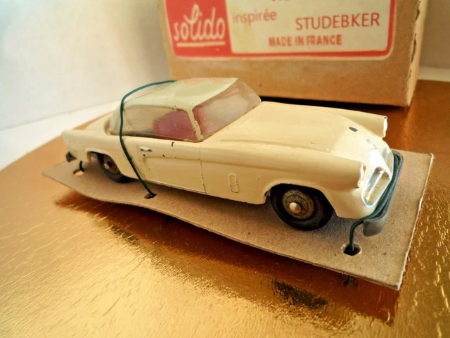 Jouet Ancien en plastique soufflé Falk Panhard PL17 échelle 1