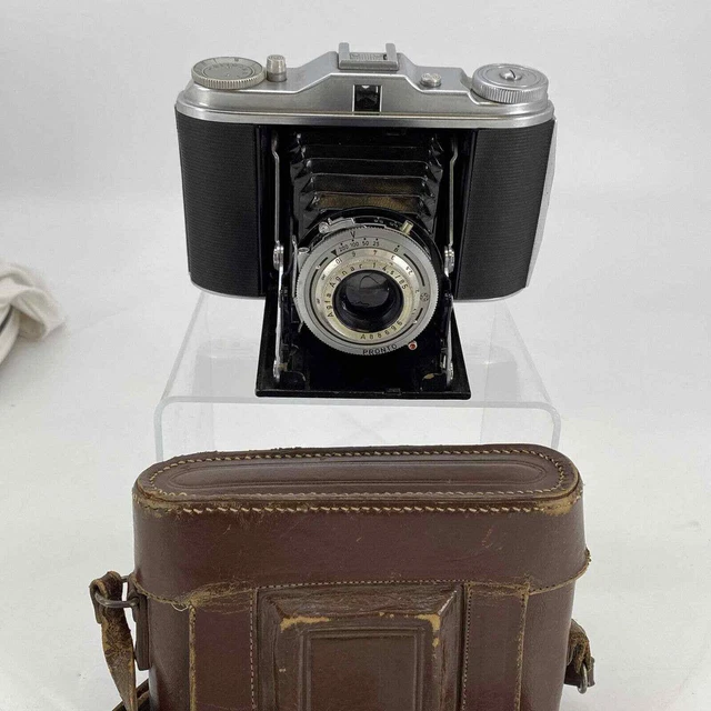 Agfa Isolette Black Silver 35 mm Folding Flim Camera With Leather Bag - F06