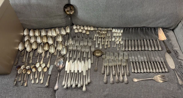 MENAGERE Service A Poisson 26 Pieces Metal Argente Poincons 15MAG 16/05