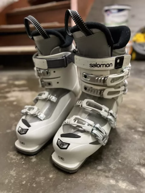 SALOMON Divine RS Skischuhe EU Gr. 39 MP 25 Skistiefel Damen