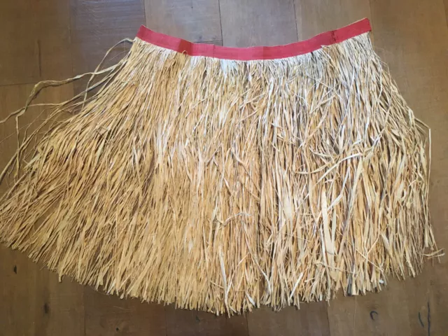 Beautiful Skirting Hawaii 1970 Raffia Straw Folklore Traditional Clothes