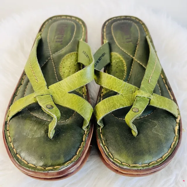 Boc Green Leather Earthy Boho Hippie Slip on Sandals ~ Size 6