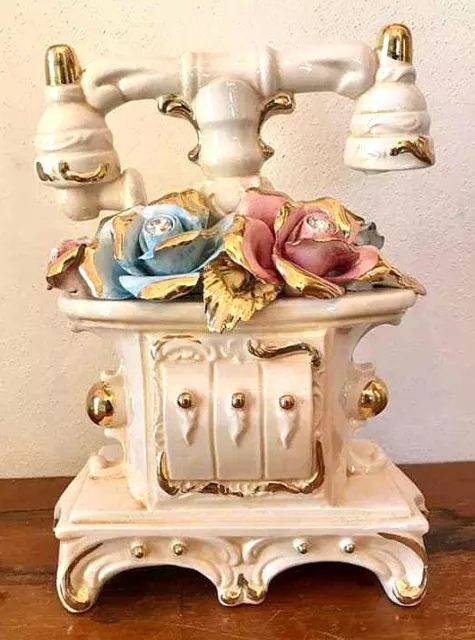 Bibelot Vieux Téléphone en Porcelaine Capodimonte Petite Statue Avec Fleurs Rose