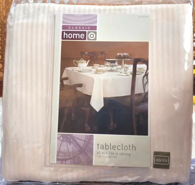 Target Classic Home Cloth Tablecloth Oblong Cream color 60"x104"  2006 Cott/Poly