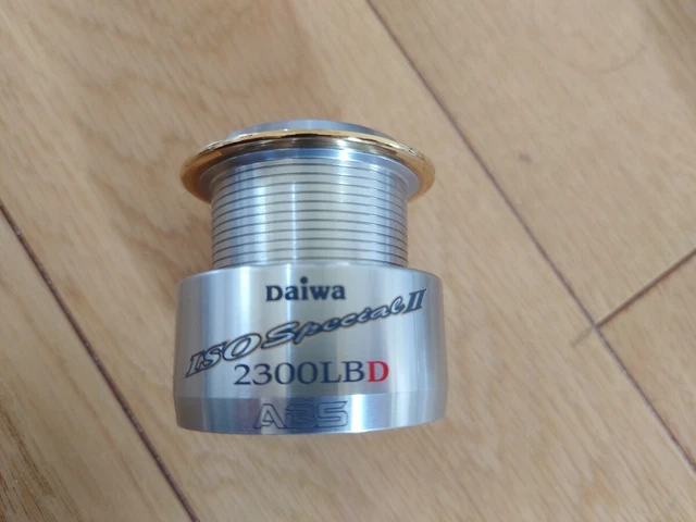 ダイワ　イソスペシャルⅡ　2300LBD DAIWA ISO SPECIAL 2 Tail LBD Tournament 3000LBD Fishing Reel