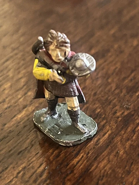 GW Minifigs Wood Elf with Short Sword Warhammer D&D pre slotta 70s