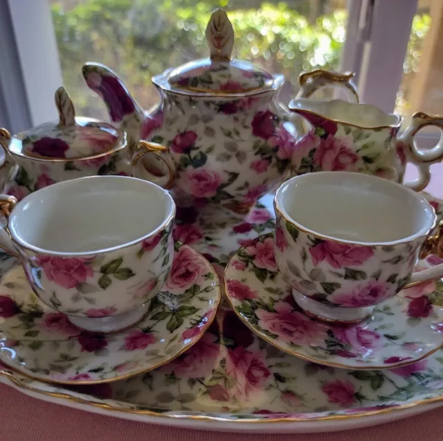 Vintage Delton Products Collectible Tea Set Red & Pink Roses Gold Trim Beautiful