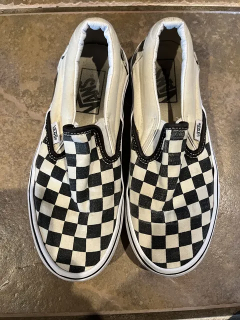 VANS Classic Black/White Checkered Slip-On Skate Shoes Men Size 4.5 Women 6.0