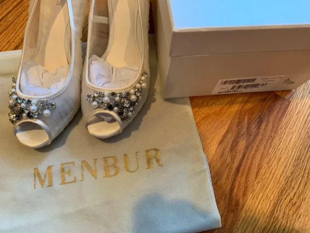 Menbur Kashia Size 37 Ivory Peep Toe Heels Shoes Embellished Pearls US 5.5