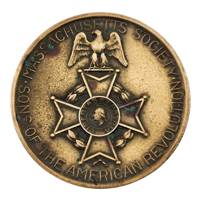1944 Massachusetts Society Sons of The American Revolution Medal for Excellence 1944 Massachusetts Society Sons of The American Revolution Medal for Excellence