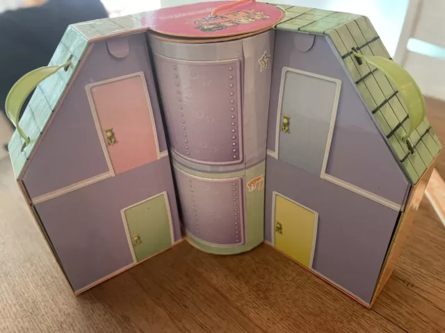 Lil Bratz abnoxious Loungin Loft Playset