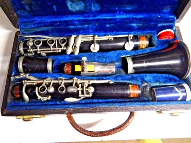 Rene Duval Clarinet In Hard Case Vintage Instrument  Complete