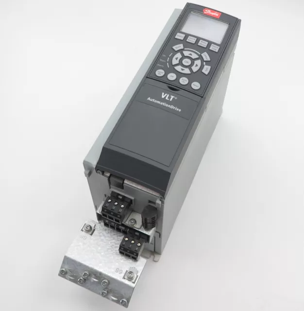 Frequenzumrichter Danfoss FC-302PK37 Frequency Converter Drive 0,37kW 0,5HP 1,3A