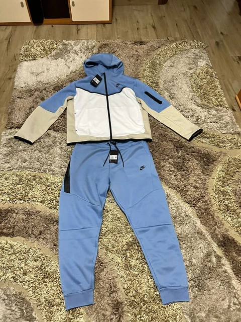 TUTA NIKE TECH Fleece Completa Felpa e pantalone CELESTE E BIANCA