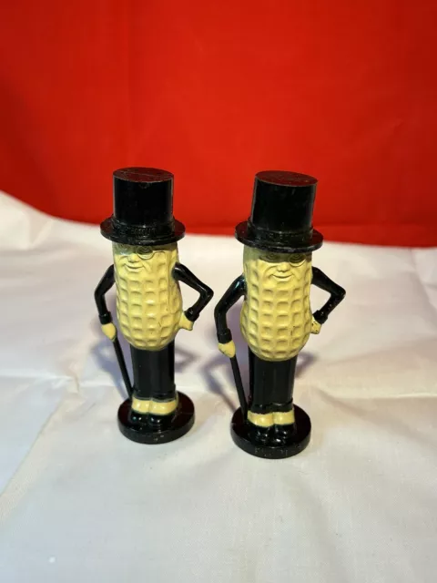 Plastic Planters Mr. Peanut Salt & Pepper Shakers 4" Tall 1950s Advertising VTG