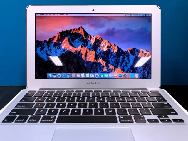 ULTRALIGHT Apple MacBook Air - 2015-2016 Model - 128GB SSD - WARRANTY 3