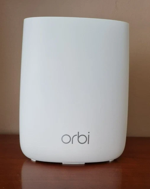 Netgear orbi Tri-band WiFi Router AC2200