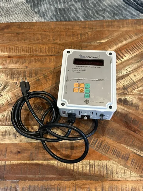 Sentinel DRT-1 Digital Recycling Timer for Hydroponic Grow System