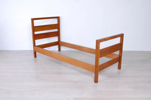 Letto singolo struttura in legno massello design razionalista anni ’30