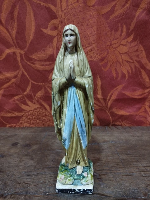 ANCIENNE VIERGE MARIE statue en platre de 32cm vintage. EUR 19,00 ANCIENNE VIERGE MARIE statue en platre de 32cm vintage. EUR 19,00