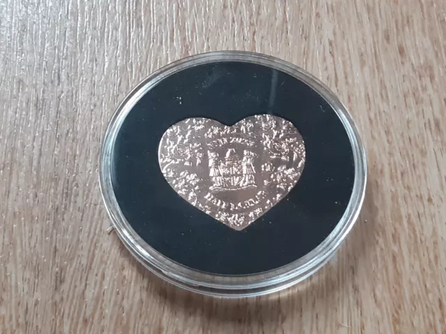 demi dollar en forme de coeur, Fidji, 2022, argent plaqué or rose