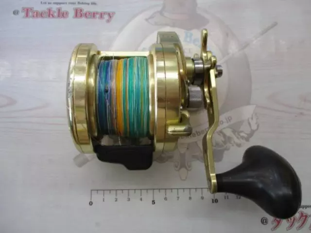 Shimano 03 OCEA JIGGER NR 2000 Right Jigging Baitcasting Reel Used F/S