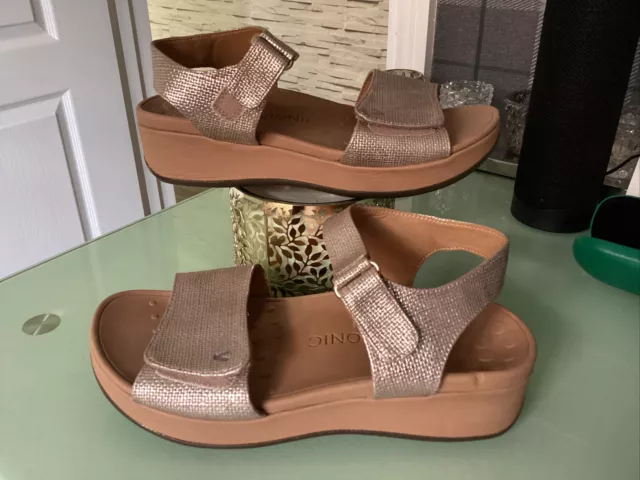 VIONIC RIO PACIFIC Coral Wide Sandals Shoes Lizard Orthotic