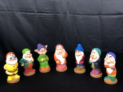 7 dwarfs bath toys