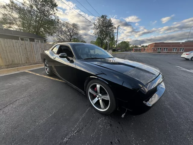 2012 Dodge Challenger SRT-8 3