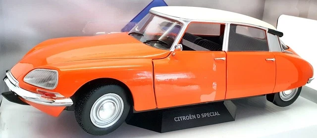 Solido 1/18 Scale Model Car  S1800706 - Citroen D Special - Orange