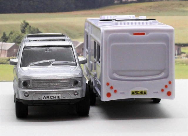Personalised Plates Boys Kids Toy Dad Model Diecast Silver 4x4 Car & Caravan Box