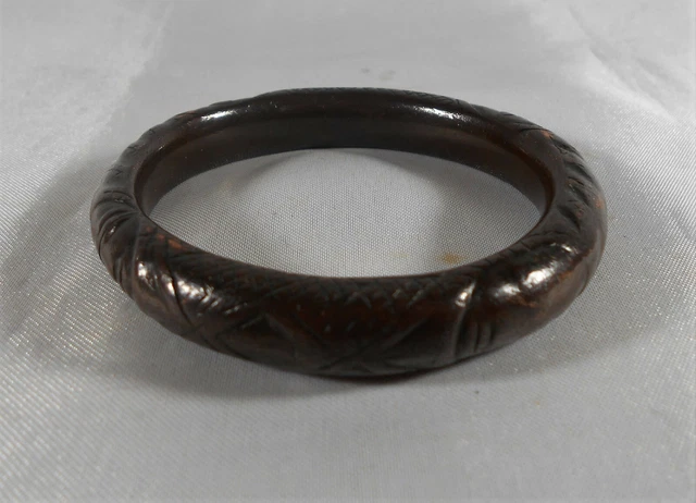 Art Africain : Ancien Bracelet Ethnique / Ou D' Esclave En Bronze .